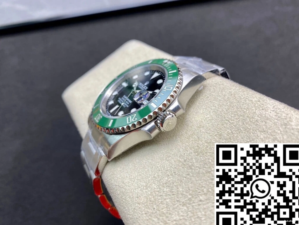 VS Factory Bezel Green Submariner M126610LV-0002 Rolex 1230